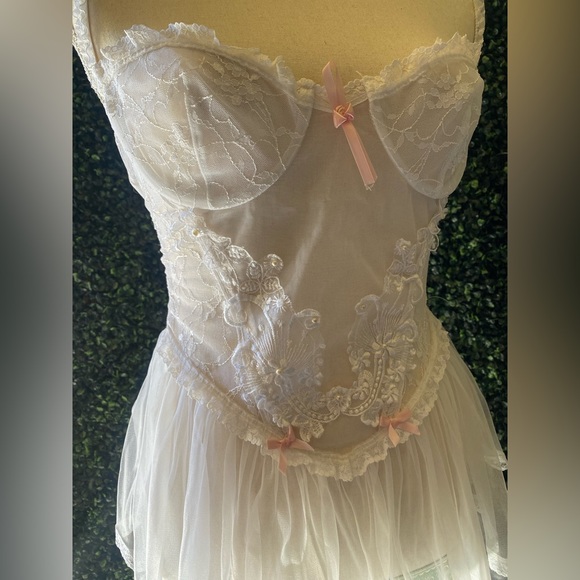 Lace Top - Picture 1 of 4